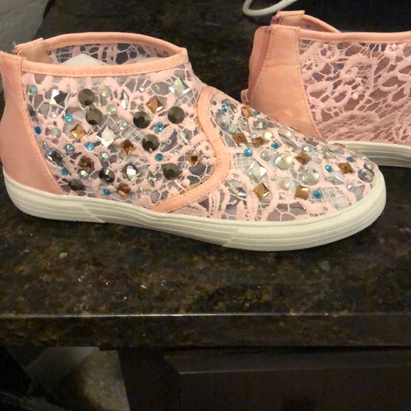 Pink Glam Shoes - Picture 2 of 4